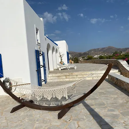Villa Annita Syros, With Extraordinary View Near The Sea Hébergement de vacances Finikas (Syros)