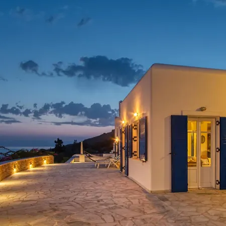 Prázdninový dům Annita, With Extraordinary View Near The Sea Finikas (Syros)