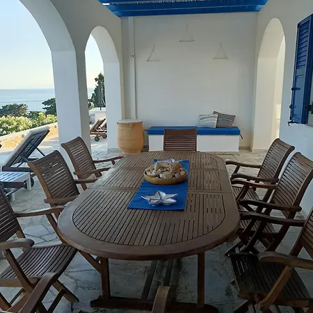 Annita, With Extraordinary View Near The Sea * Foinikas