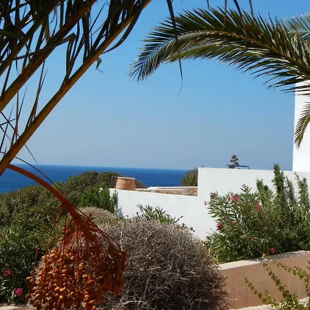 Annita, With Extraordinary View Near The Sea Ferienhaus